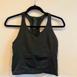 EUC LNDR Muscle Crop in Olive